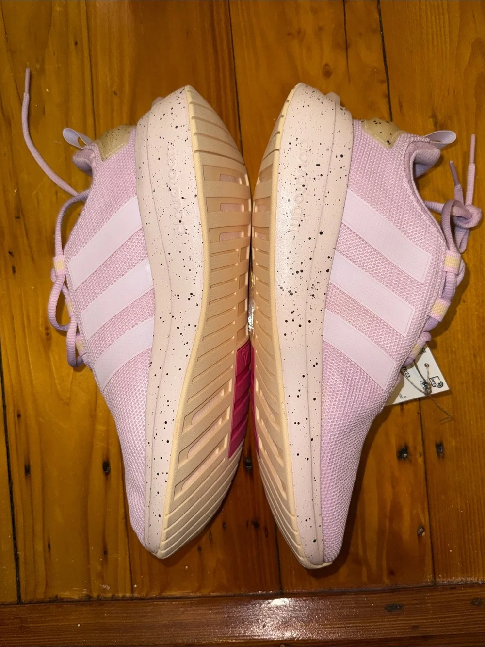 Adidas racer TR 23 pink running shoes cream new with tags 9.5 - Picture 6 of 6